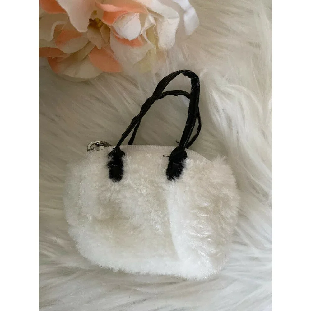 American Girl Battat OG Retired White Black Fluffy Hand Bag‎ for Dolls 16